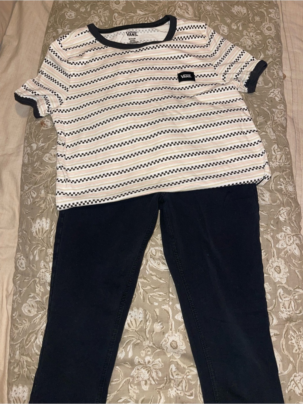 Vans Black / white / pink ringer T-shirt with black SO jeggings